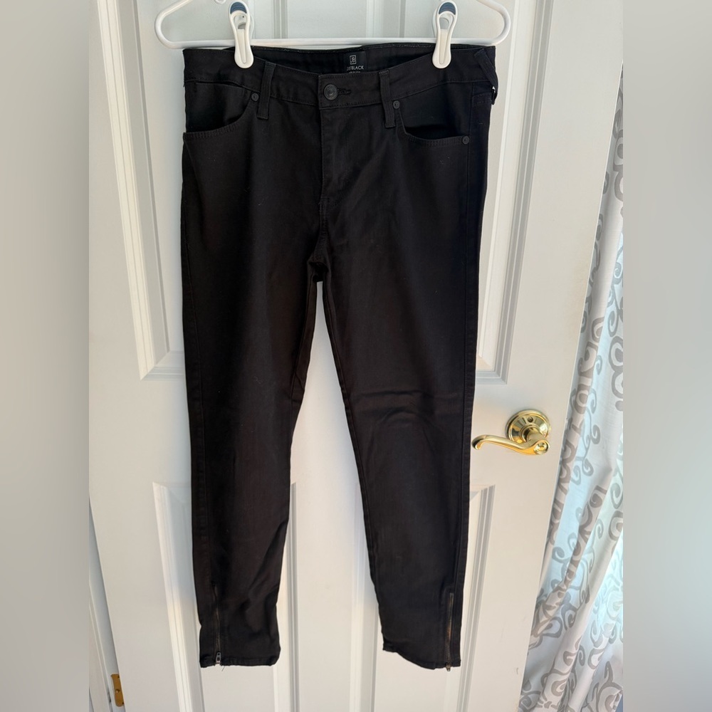 Just Black Women's Skinny Jeans in Deep Black